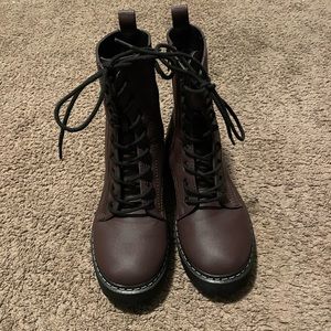 Combat boots size 8 women